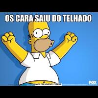 OS CARA SAIU DO TELHADO
